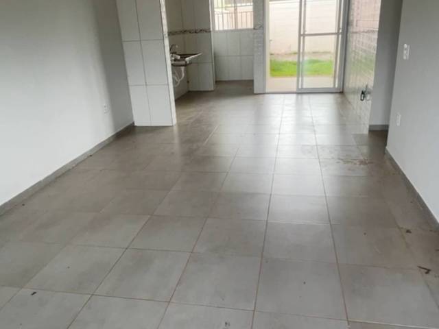 #33 - Casa para Venda em Várzea Grande - MT