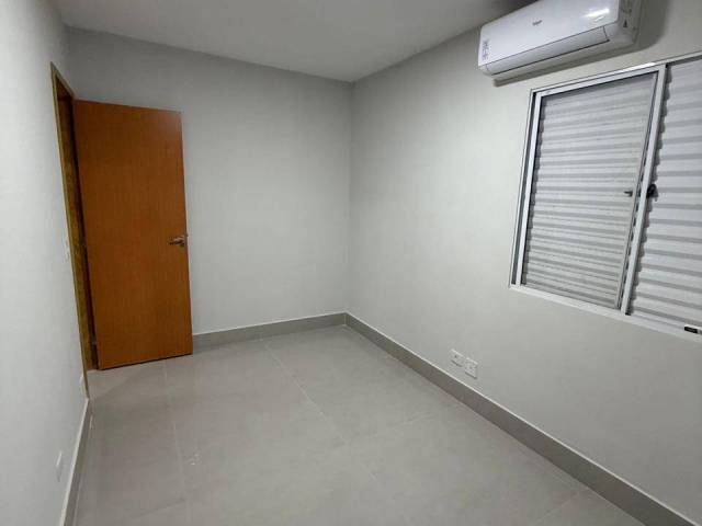 Apartamento para Venda em Várzea Grande - 4