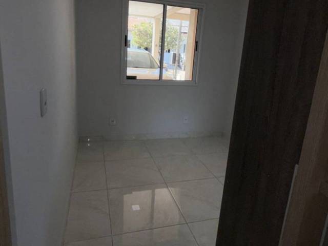 Casa para Venda em Várzea Grande - 4