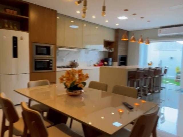 Casa para Venda em Várzea Grande - 3