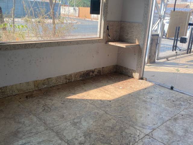 Ponto Comercial para Venda em Cuiabá - 5