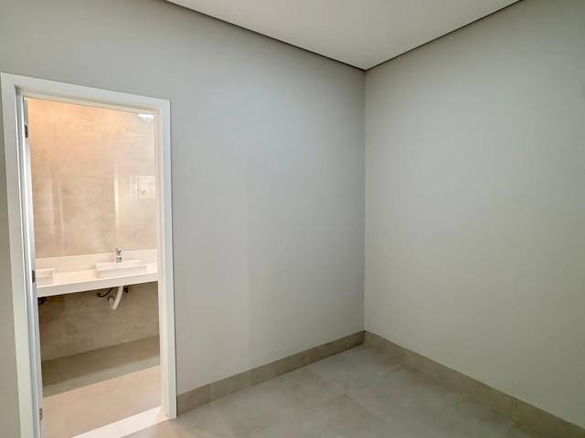 Casa para Venda em Cuiabá - 5