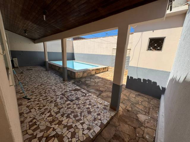 #303 - Casa para Venda em Cuiabá - MT