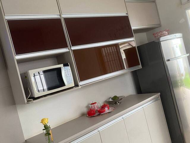 Venda em Jardim Shangri-Lá - Cuiabá