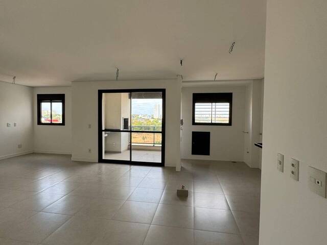 #361 - Apartamento para Venda em Cuiabá - MT