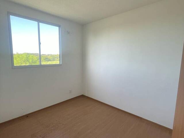 Apartamento para Locação em Várzea Grande - 4