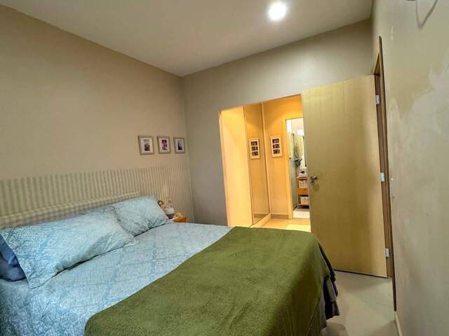 #391 - Apartamento para Venda em Cuiabá - MT