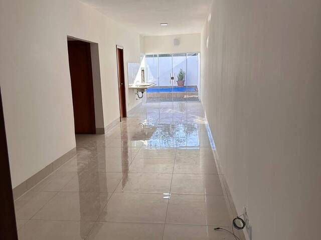 Apartamento para Venda em Cuiabá - 2