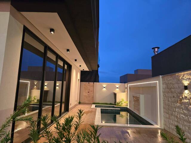 #466 - Casa para Venda em Cuiabá - MT