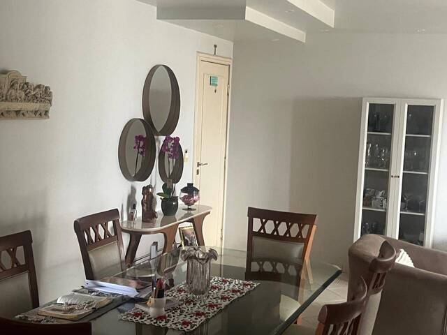 Apartamento para Venda em Cuiabá - 4