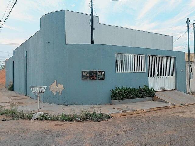 Venda em Loteamento Salvador Costa Marques - Cuiabá