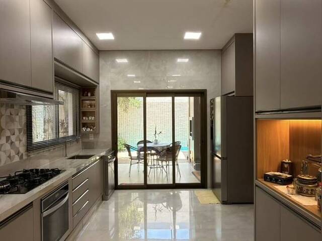 #604 - Casa para Venda em Cuiabá - MT