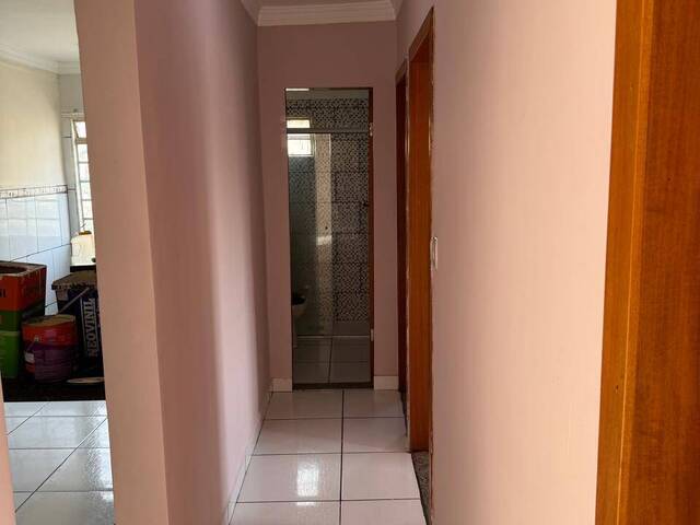 #617 - Apartamento para Venda em Cuiabá - MT