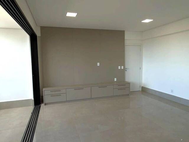 Apartamento para Venda em Cuiabá - 5