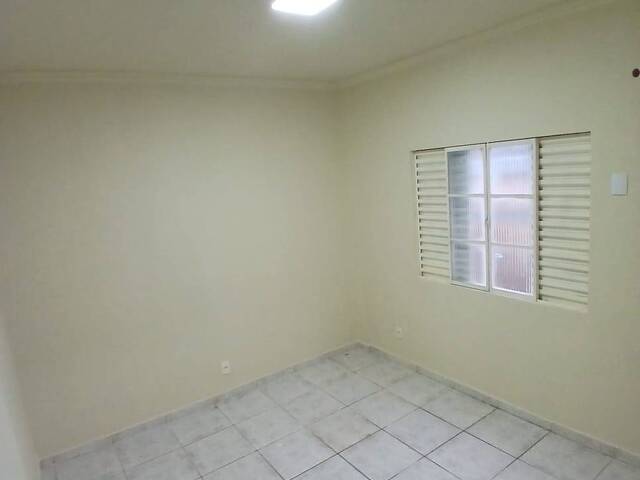 Apartamento para Venda em Várzea Grande - 5
