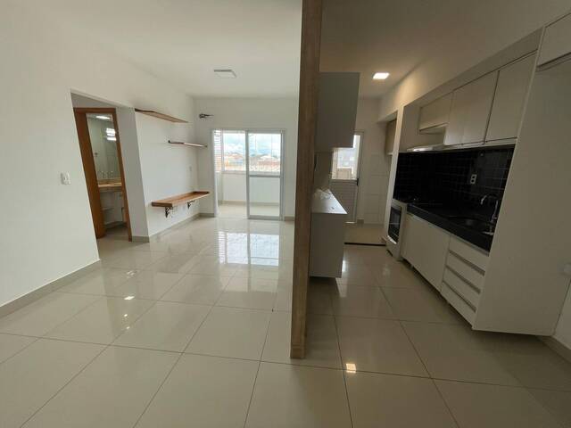 #720 - Apartamento para Venda em Cuiabá - MT