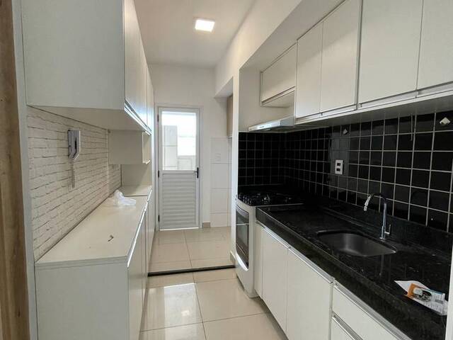 #720 - Apartamento para Venda em Cuiabá - MT