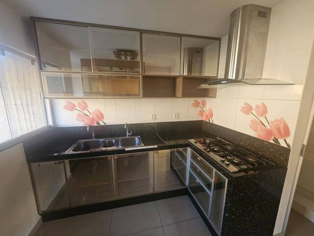 #755 - Apartamento para Venda em Cuiabá - MT