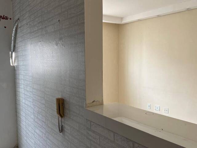 #758 - Apartamento para Venda em Cuiabá - MT