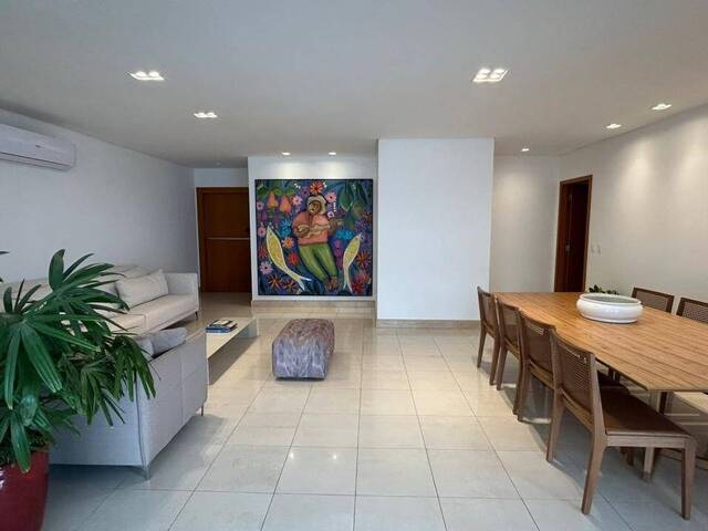 Apartamento para Venda em Cuiabá - 4