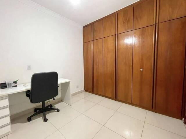 Apartamento para Venda em Cuiabá - 4