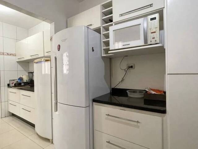 Apartamento para Venda em Cuiabá - 2