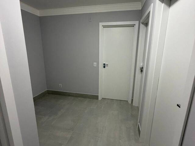 Apartamento para Venda em Cuiabá - 5