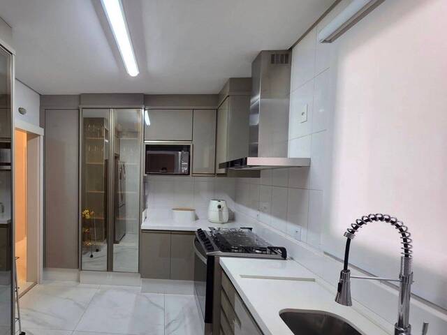 #791 - Apartamento para Venda em Cuiabá - MT