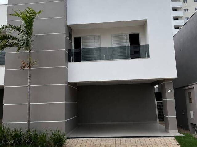 #807 - Casa para Venda em Cuiabá - MT
