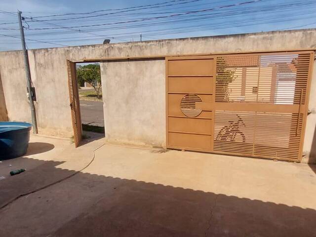 Casa para Venda em Cuiabá - 3