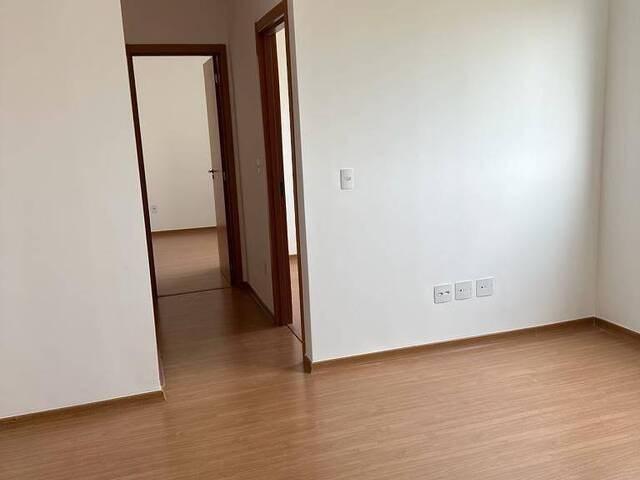 Apartamento para Venda em Cuiabá - 5