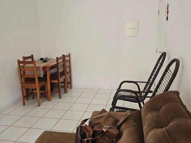 Apartamento para Venda em Cuiabá - 2