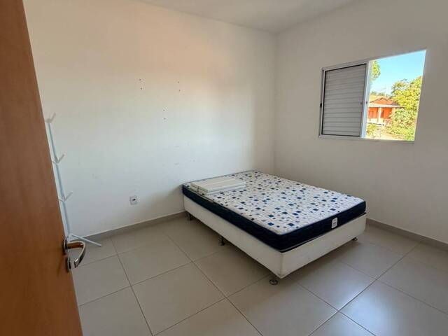 Apartamento para Venda em Cuiabá - 2