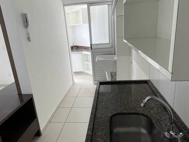 Apartamento para Venda em Cuiabá - 2