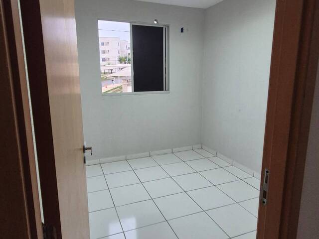 Apartamento para Venda em Várzea Grande - 5