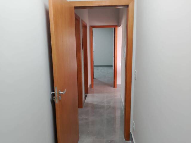 Casa para Venda em Cuiabá - 5