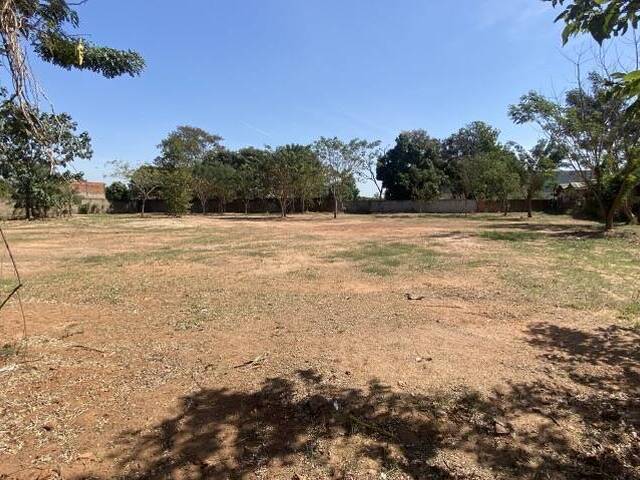 Área para Venda em Cuiabá - 2