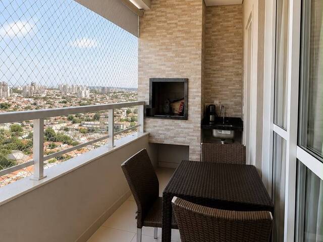 Apartamento para Venda em Cuiabá - 2