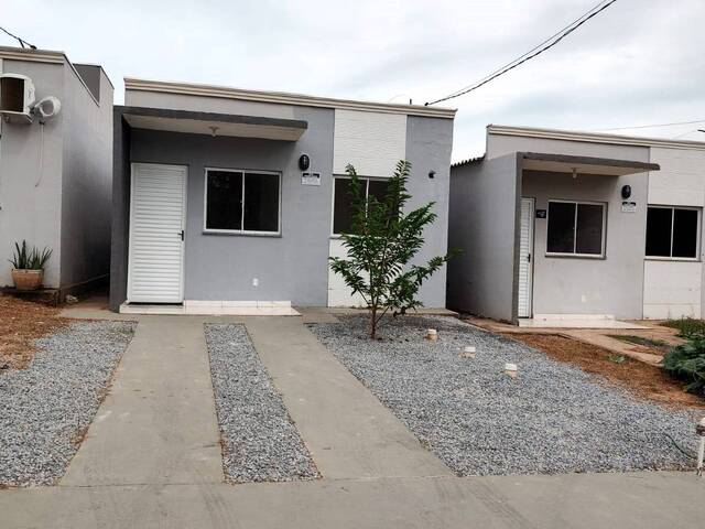 #909 - Casa para Venda em Várzea Grande - MT