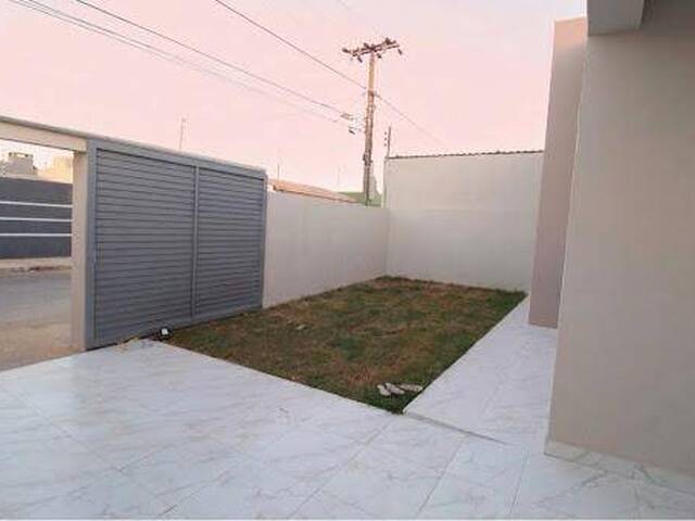 #921 - Casa para Venda em Cuiabá - MT
