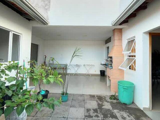 #925 - Casa para Venda em Cuiabá - MT